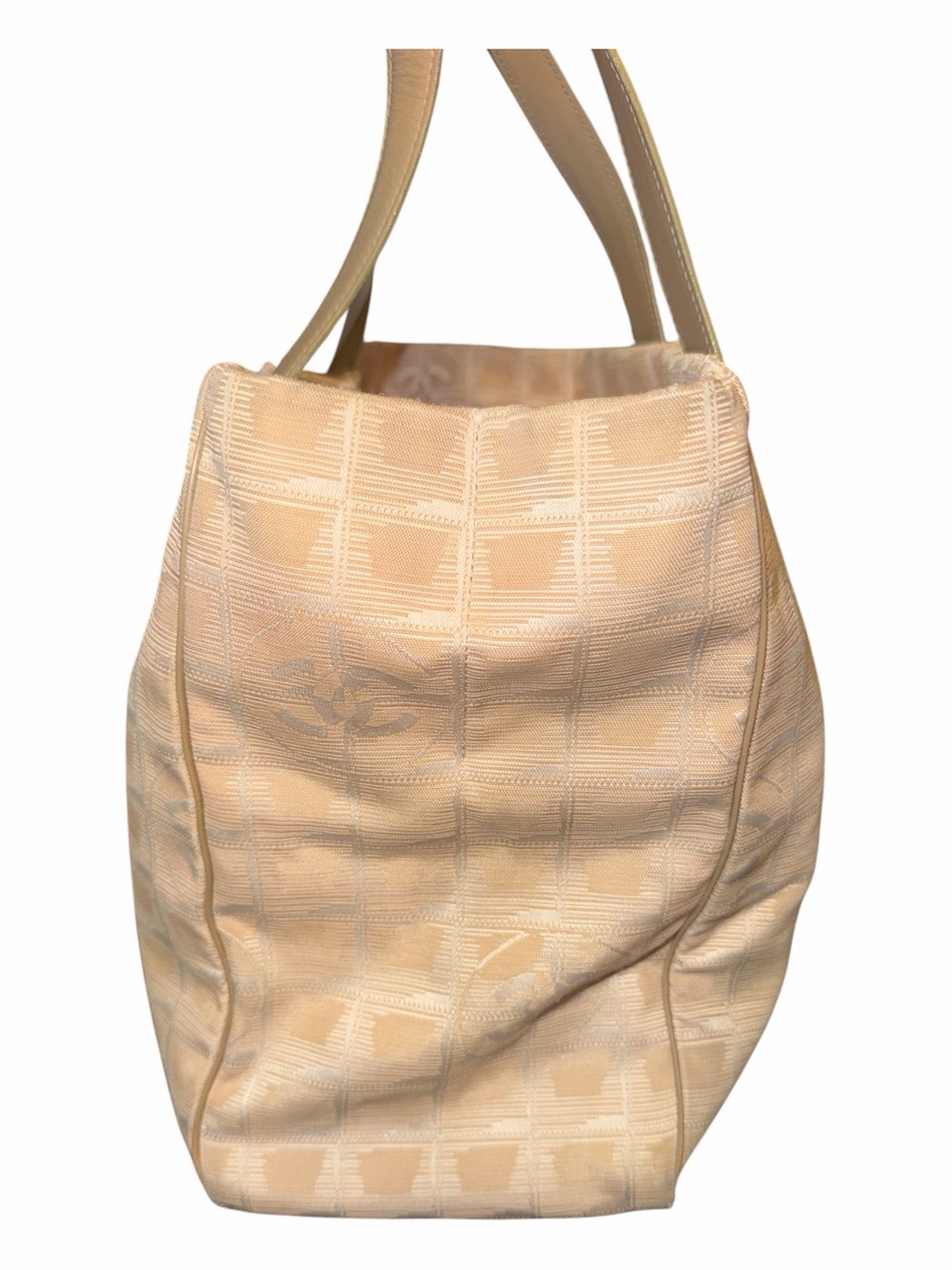 Chanel Vintage Cream New Travel Line Nylon Jacquard Tote MM Bag - Picture 2 of 8
